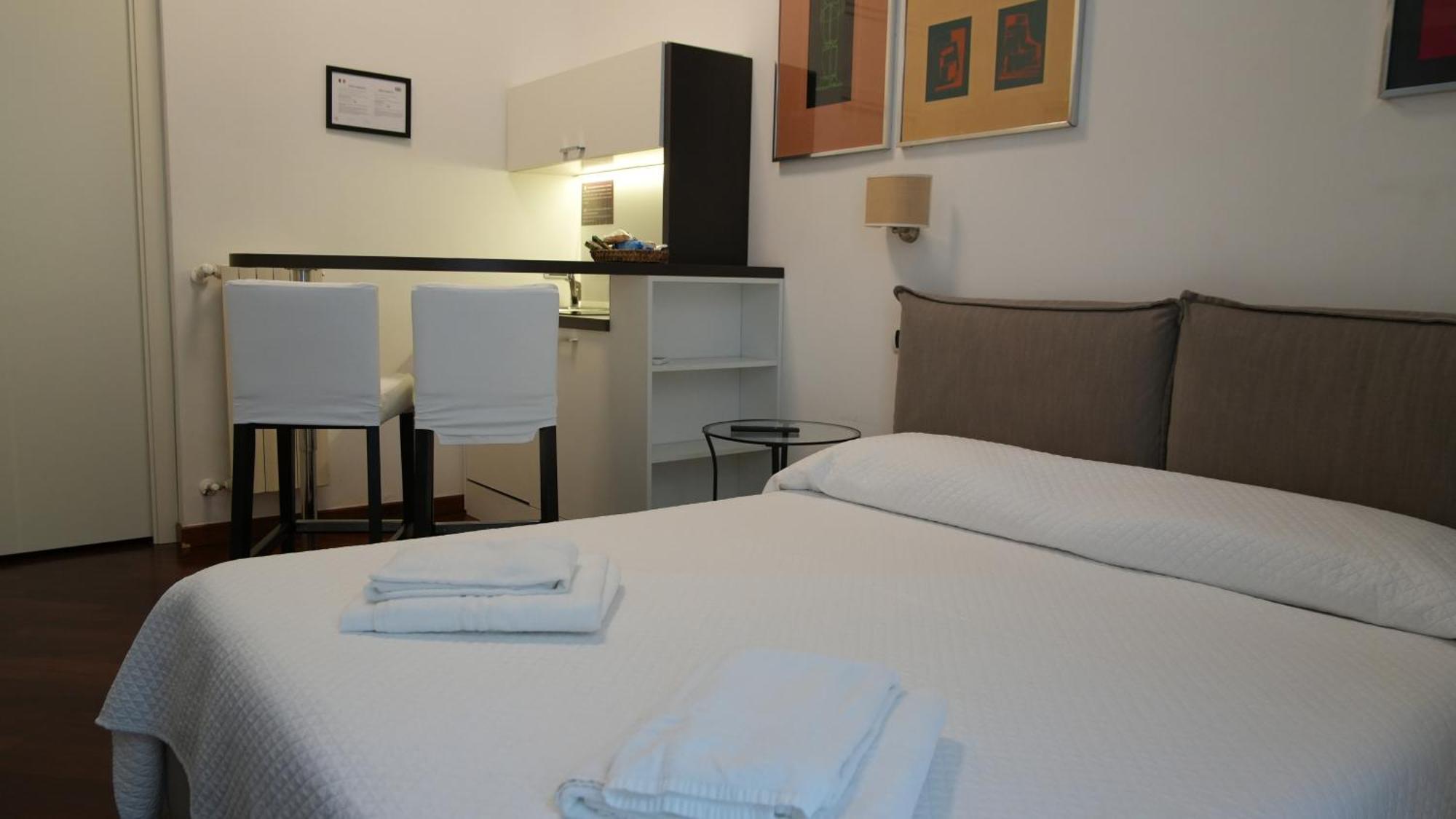 Luca Giordano 142 B&B Naples Luaran gambar